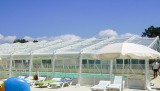 Abri piscine, camping les Granges Luynes