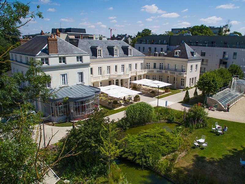 Château Belmont The Crest Collection