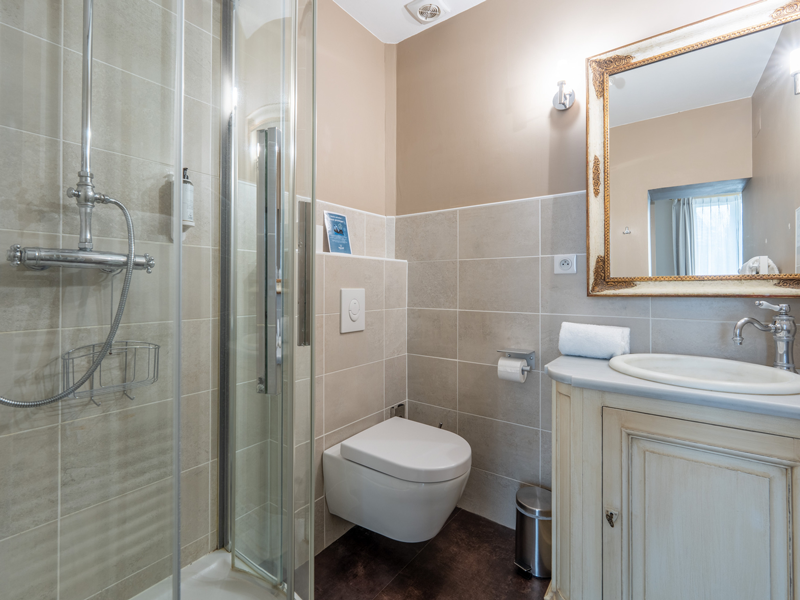 La Dixmeresse salle de bain - © Charles Johnson La Dixmeresse salle de bain