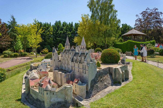 Billet parc des Mini-châteaux adulte