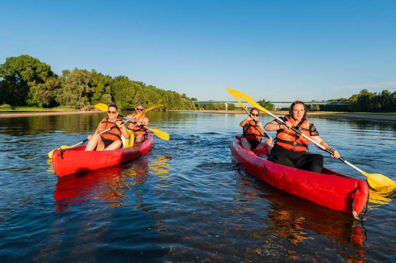 25-canoe-sur-la-loire-tours-canoe-jean-christophe-coutand-2032-12-31-high-375871