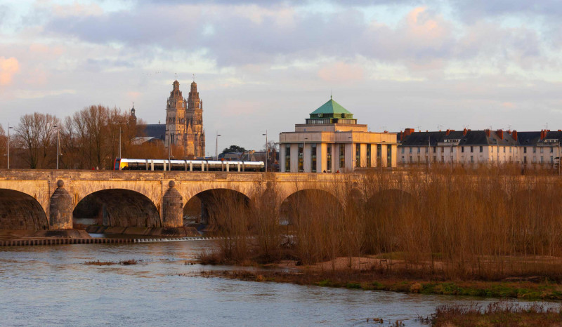bords-de-loire-credit-le-onard-de-serres-2-245070